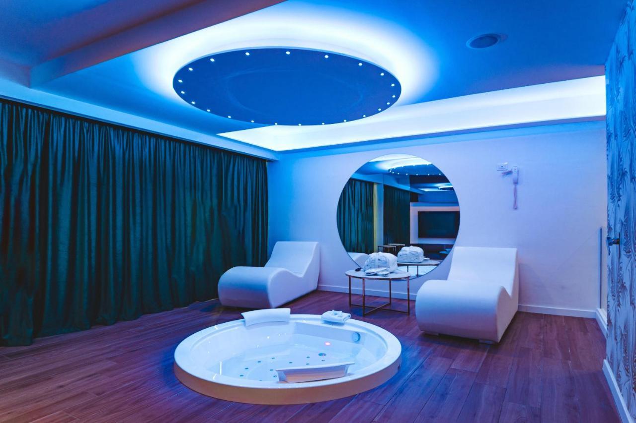 Capri Spa Hotel Casoria Bagian luar foto