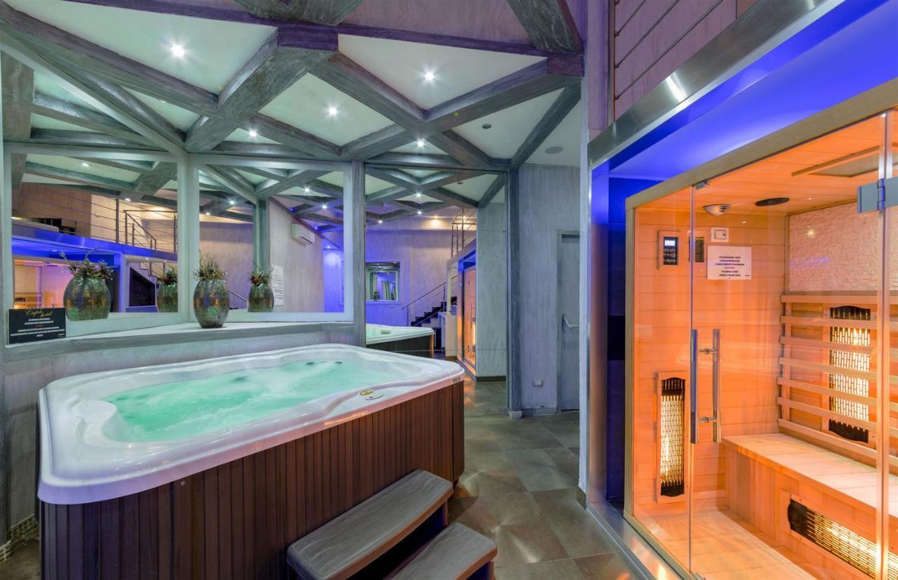 Capri Spa Hotel Casoria Bagian luar foto