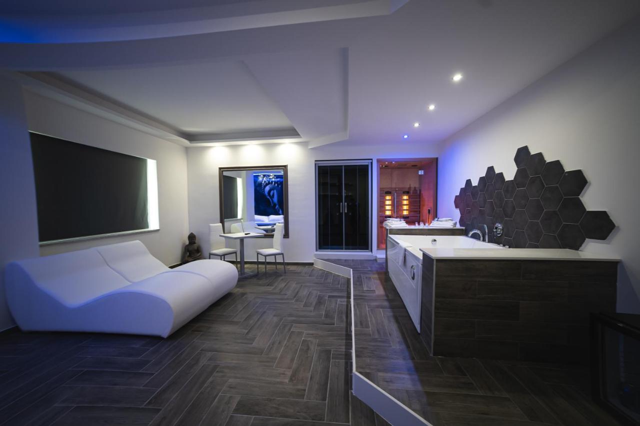 Capri Spa Hotel Casoria Bagian luar foto
