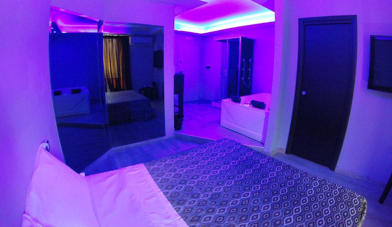 Capri Spa Hotel Casoria Bagian luar foto