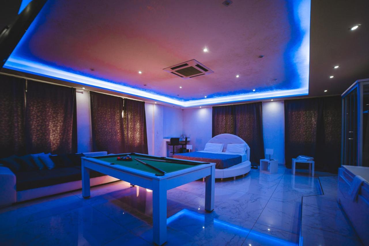Capri Spa Hotel Casoria Bagian luar foto