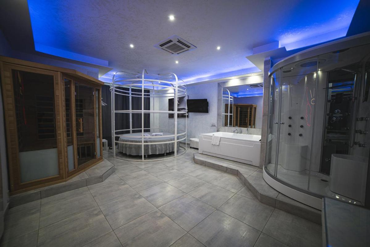 Capri Spa Hotel Casoria Bagian luar foto