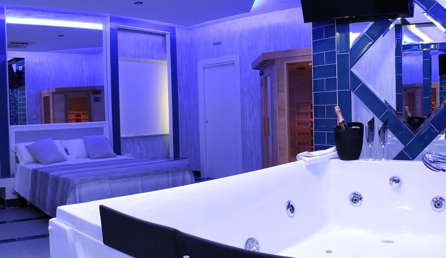 Capri Spa Hotel Casoria Bagian luar foto